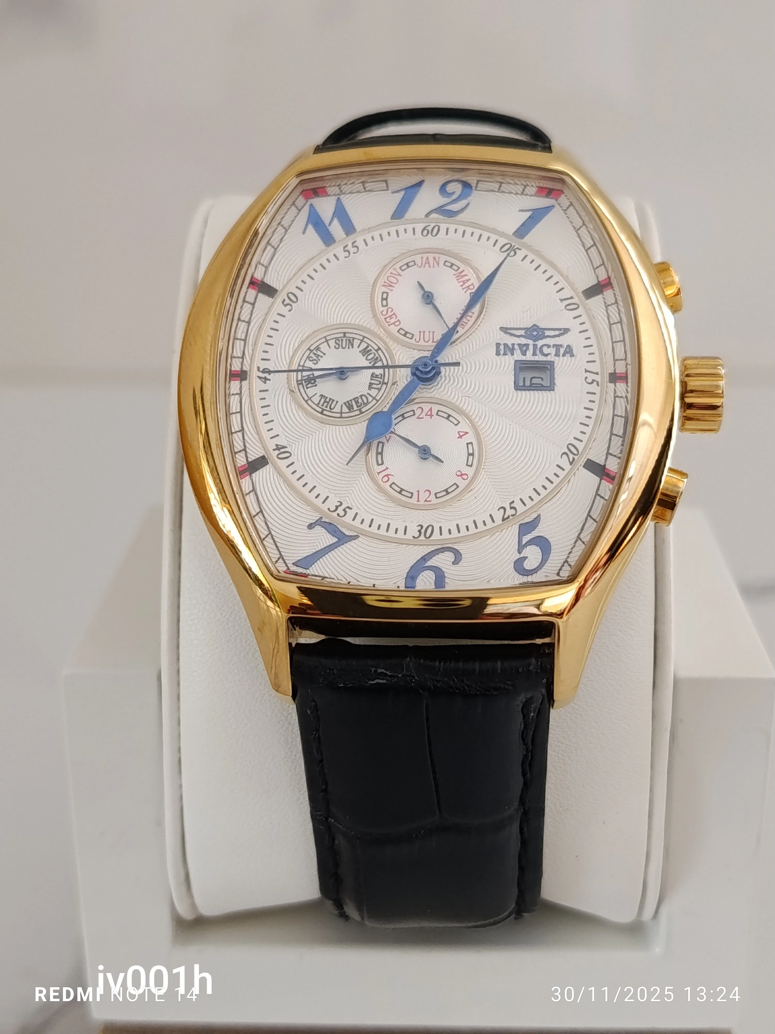 Montre Invicta Homme IV001H