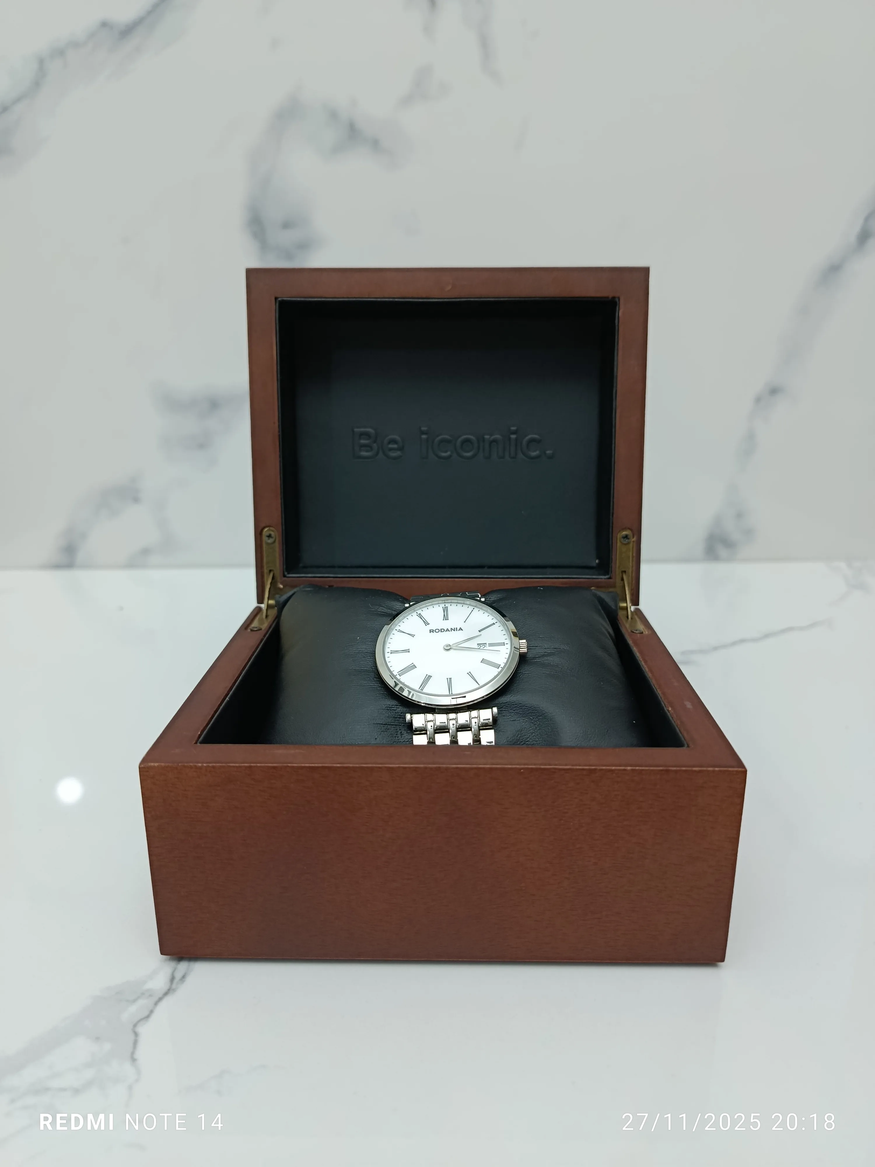 Montre Rodania Homme RO069H